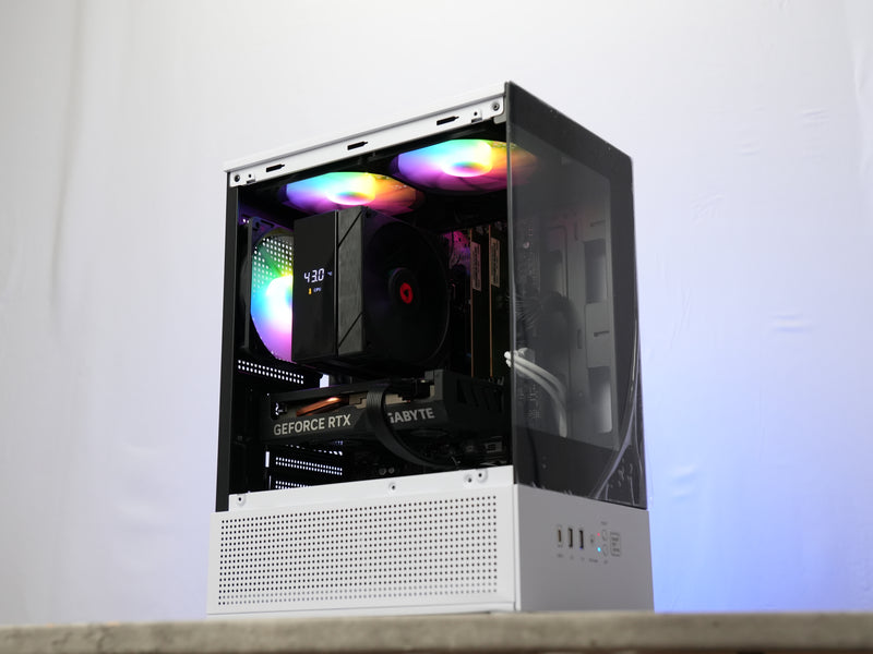INTEL i7 9700 + RTX 4060